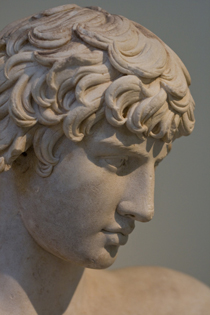 http://historicaldesign.com/silverartjewelry/wp-content/uploads/2015/04/242-BR-Greek-statue-.jpg