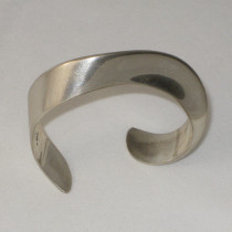 Elsa Peretti / Tiffany & Co. "Contour" Bracelet, sterling, signed, c. 1980's