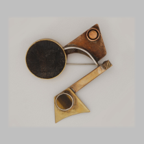 Peter Macchiarini, Abstract Brooch