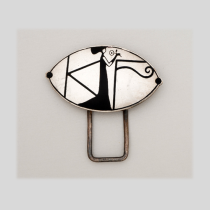 Josef Hoffmann / Berthold Loeffler / Wiener Werkstaette, Important "Kabarett Fledermaus" Clip Brooch of "The Diseuse Marya Delvard", black champleve enamel and silvered alpaca, marked, c. 1907