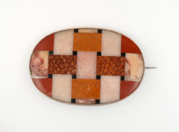 Victorian Scottish agate “Woven Plaid” brooch, agate set in silver c. 1890