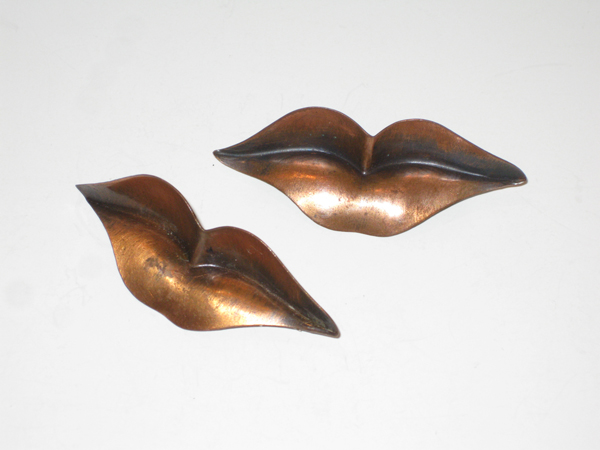 Francisco Rebajes Pair of “Surreal Lips” brooches, copper, signed c. 1940
