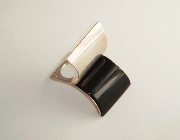Antonio Pineda “Split” ring, sterling and onyx, signed c. 1960