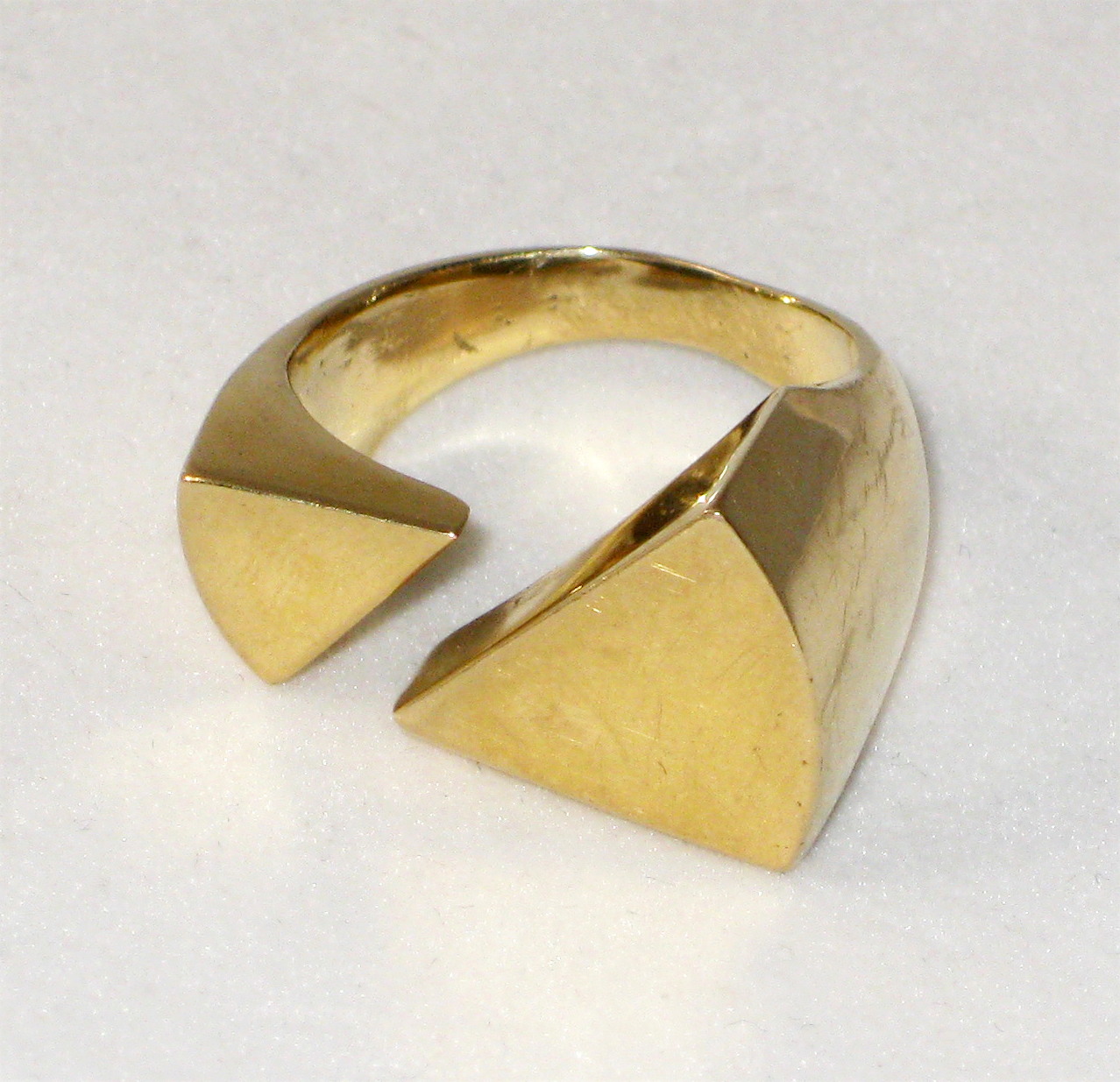 Modernist Double triangle 18K gold ring, c. 1990’s
