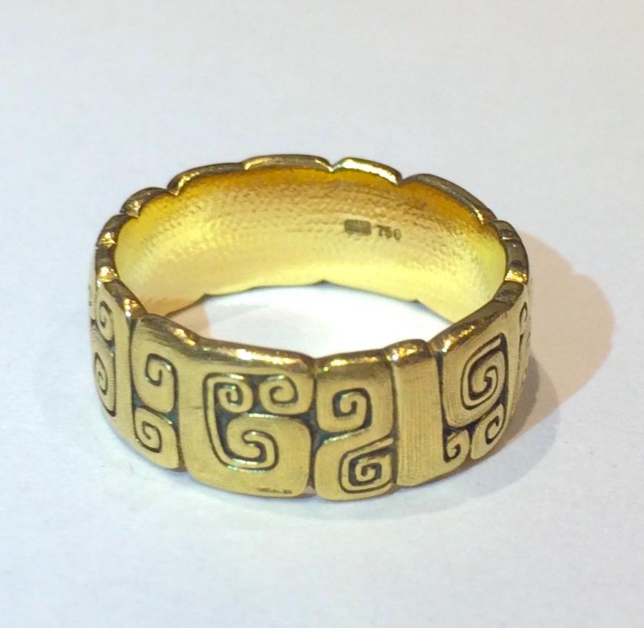 Alex Sepkus “Aztec scroll” ring, 18K gold, signed, c. 1990’s