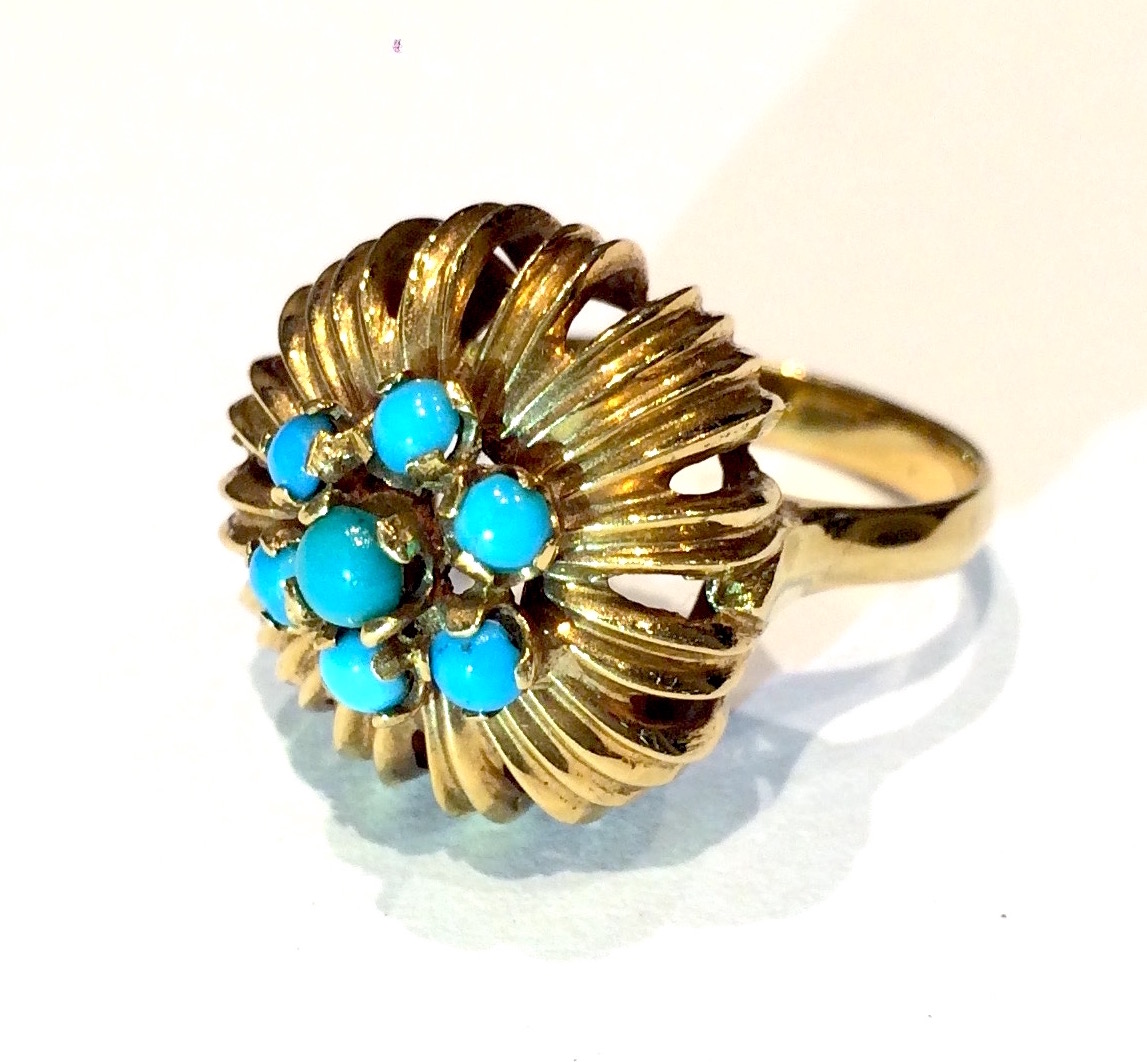 Italian, 18K gold and cabochon turquoise ring, c. 1950’s