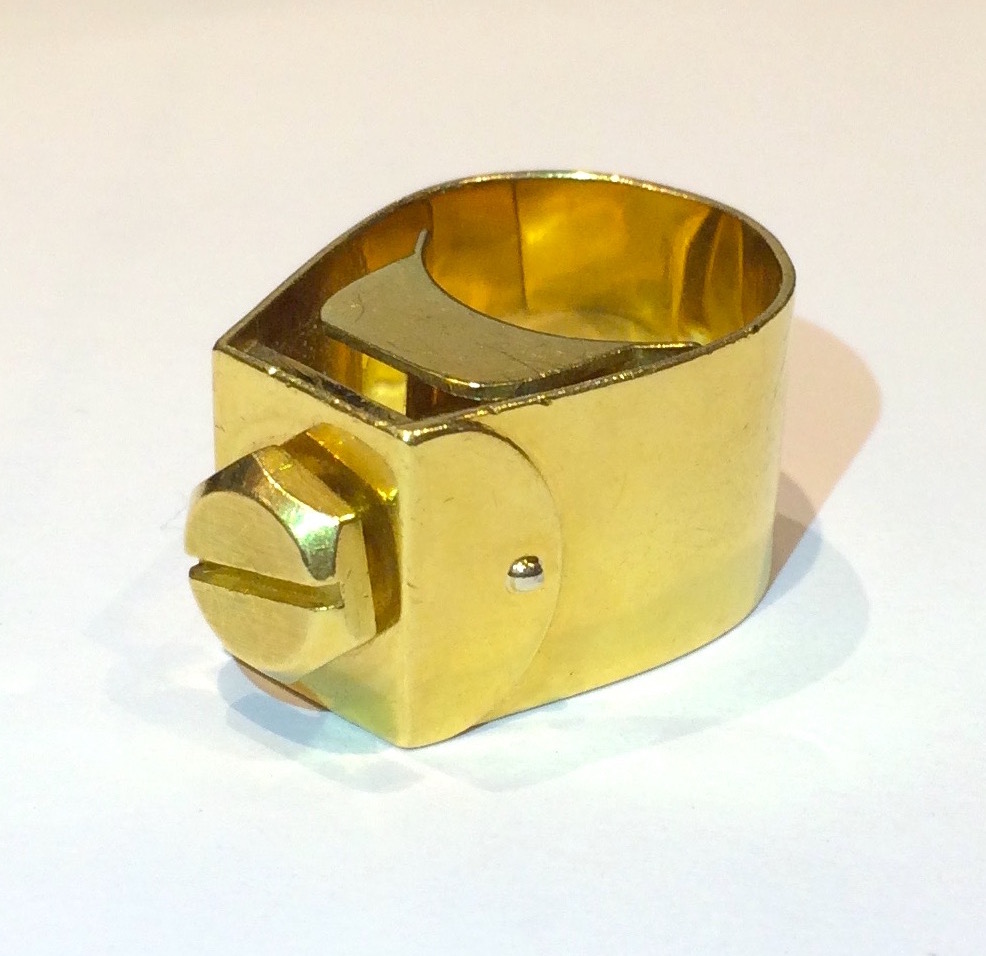 Gucci “Adjustable Screw” ring, 18K gold, signed, c. 1970