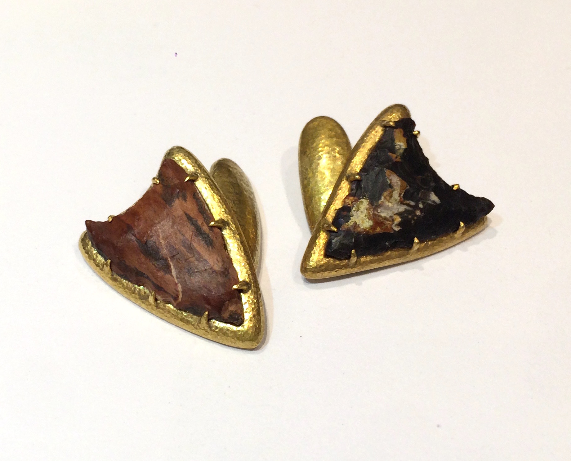 Federico DeVera “Arrowhead” cufflinks, high carat gold plated hand wrought and hand hammered 18k gold, c. 2005