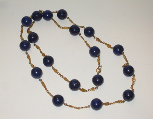 European “Imperial lapis lazuli” ball necklace with fancy 18K gold links, marks, c. 1910