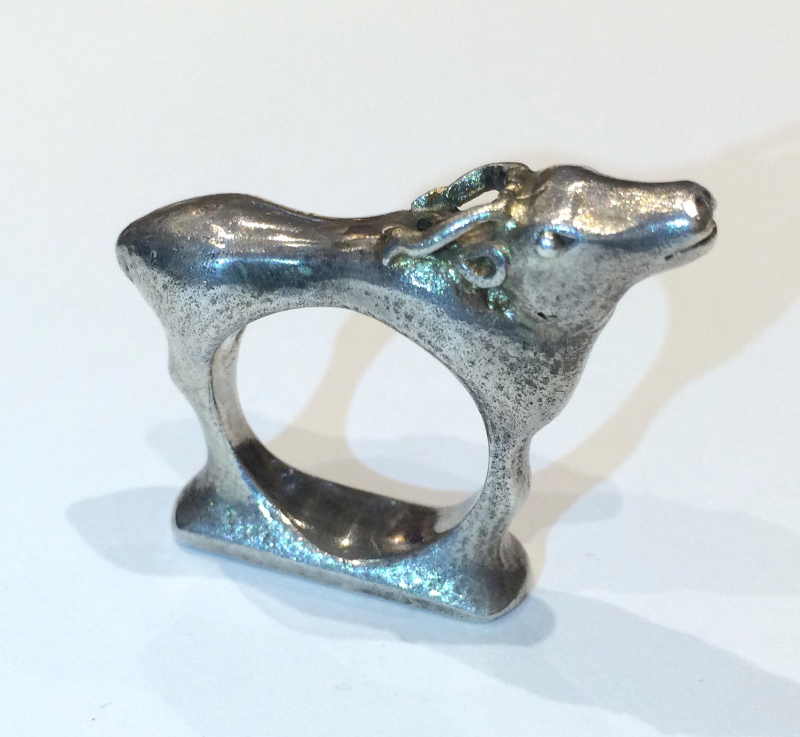 Moshe Oved (1883-1958) “Mountain Deer” ring, hand tooled lost wax silver casting in full dimension and set with gold antlers c.1940